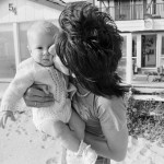 Ronnie-Wood-with-his-baby-Jesse-James-Wood-on-the-beach-by-his-Malibu-home-California-26th-April (4)